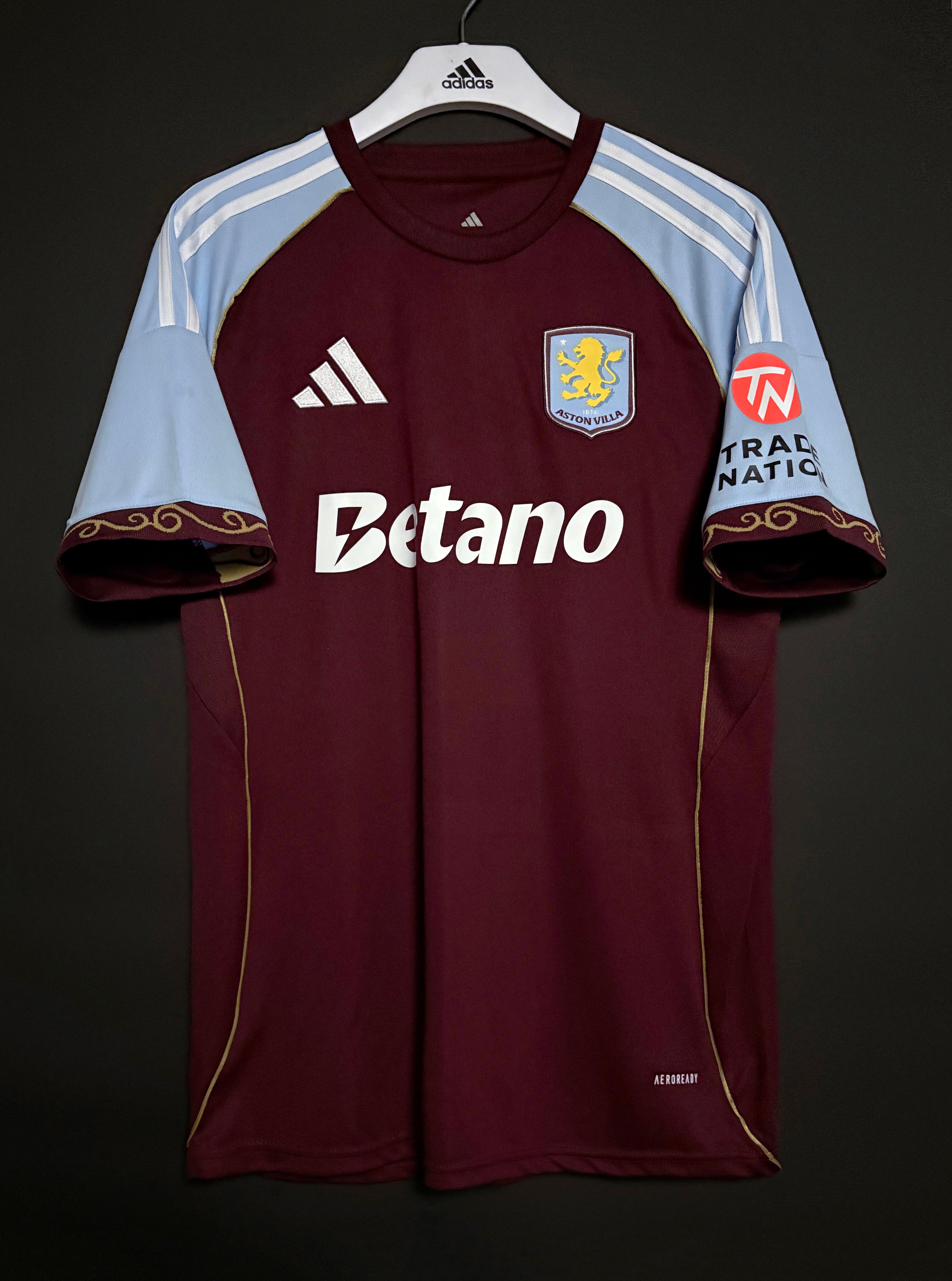 ASTON VILLA DOMICILE 25/26