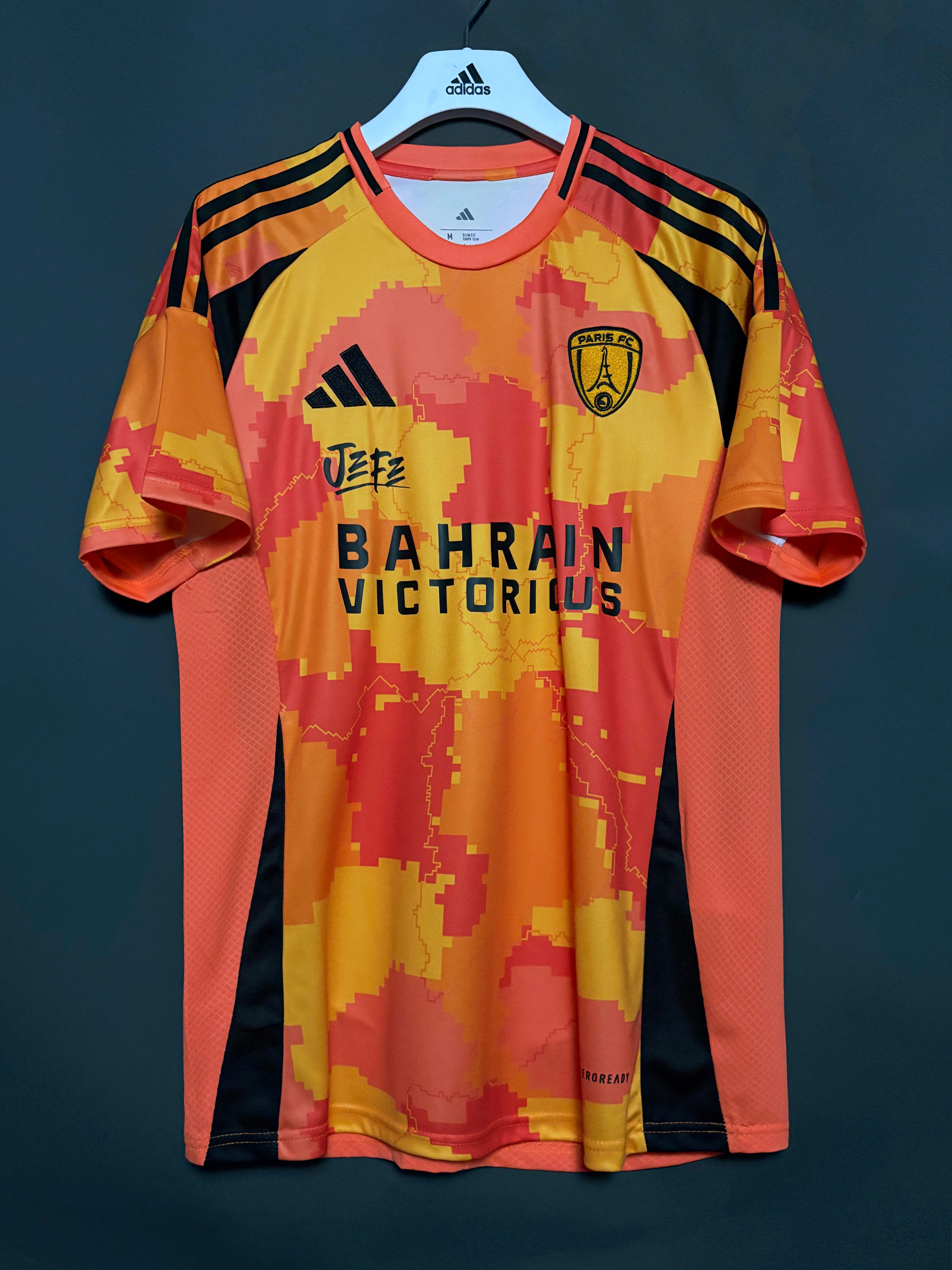 PARIS FC X NINHO 25/26